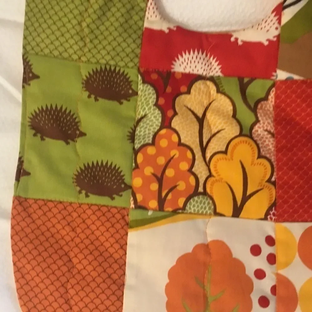 3/$25 or $12 ea. NWT Handmade Quilted Reversible Bib.